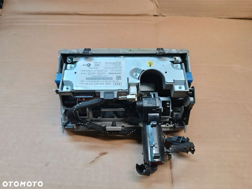 EKRAN WYŚWIETLACZ 8V0857273H AUDI A3 8V - 4