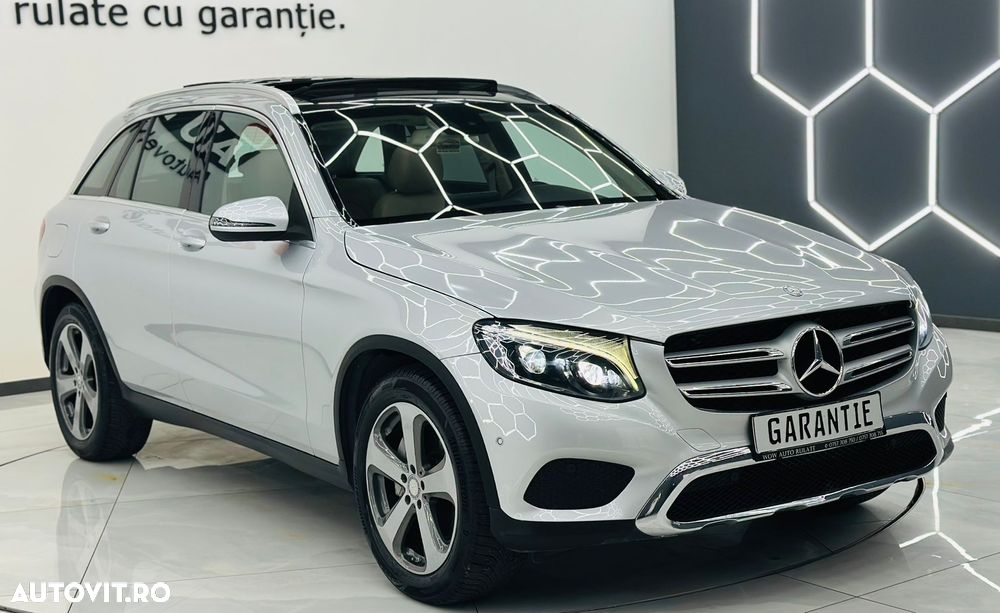 Mercedes-Benz GLC 220 d 4MATIC 9G-TRONIC Exclusive - 3