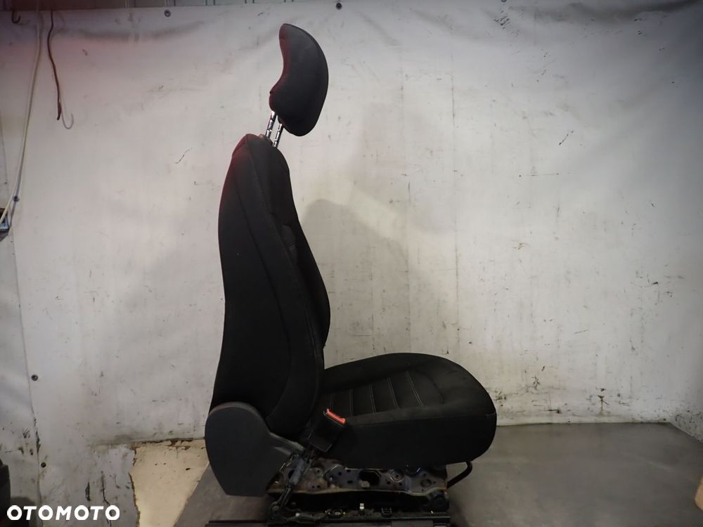 FOTEL KIEROWCY FORD MONDEO V 1.5 - 6
