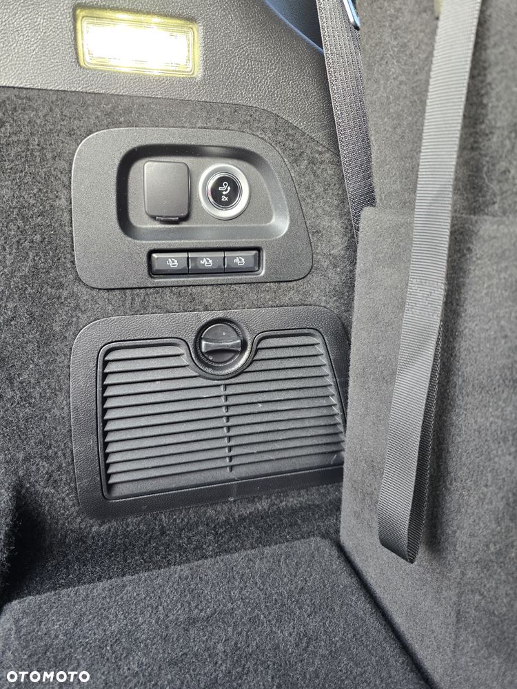 Ford Galaxy 2.0 TDCi Titanium PowerShift - 17