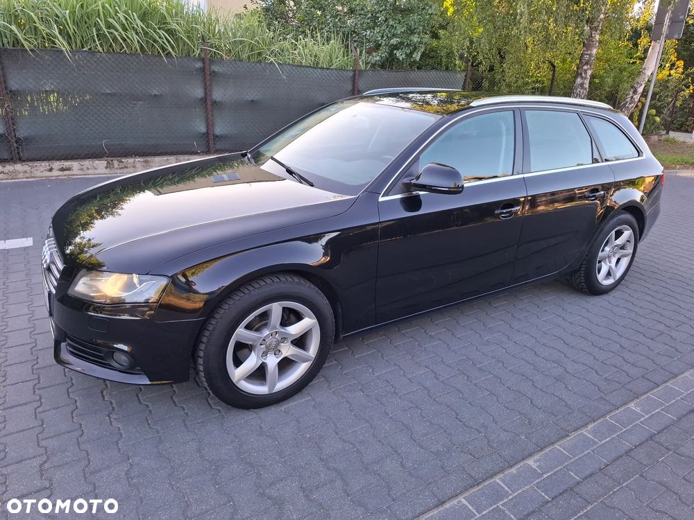 Audi A4 Avant - 1
