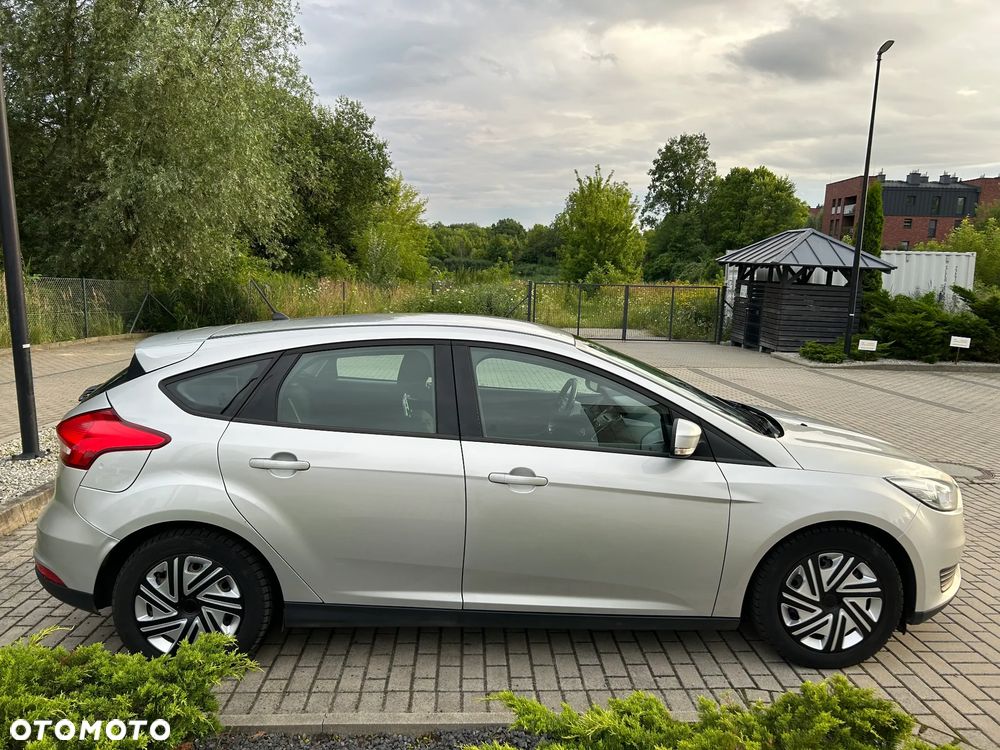 Ford Focus 1.5 TDCi Trend - 8
