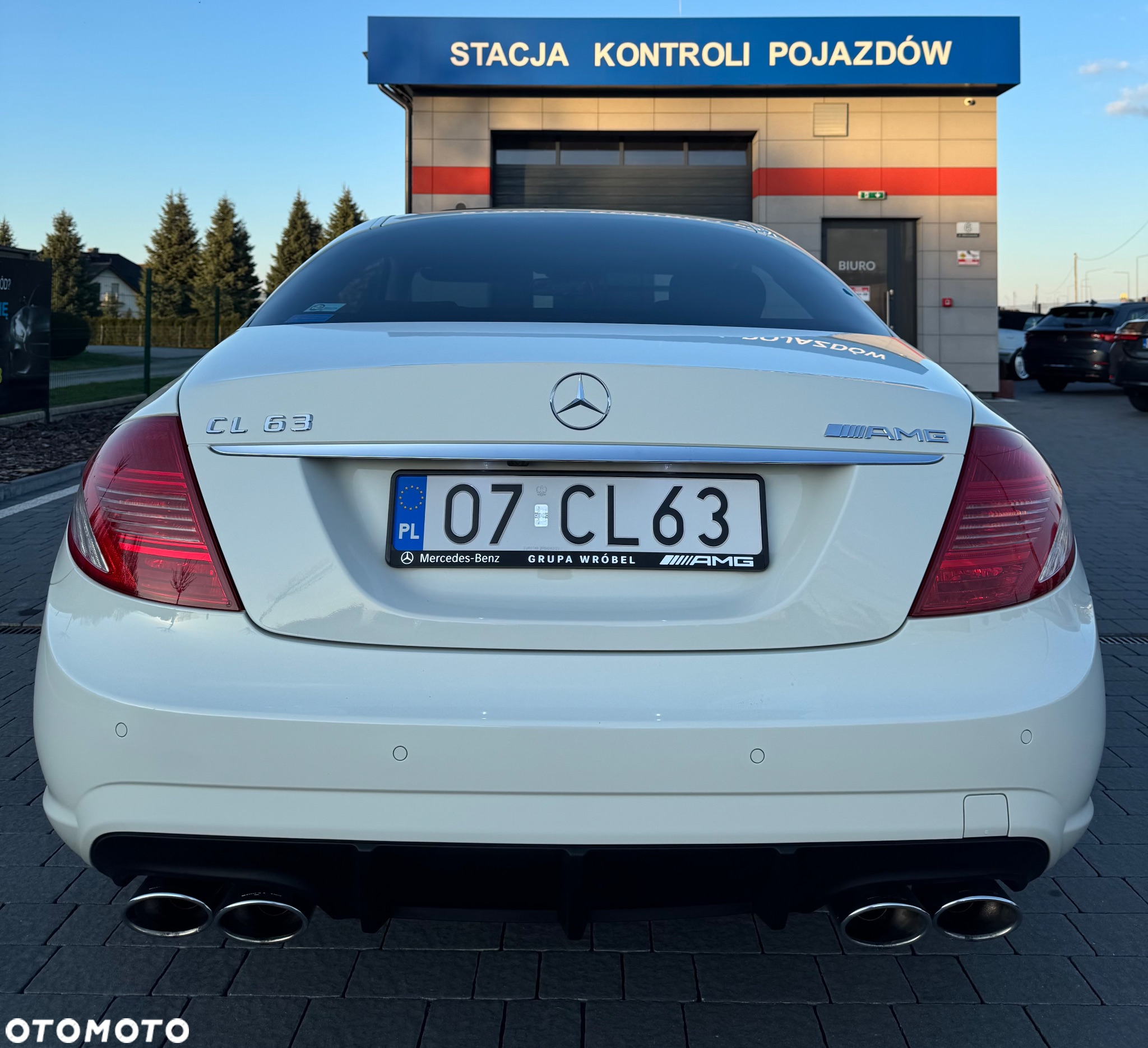 Mercedes-Benz CL 63 AMG - 12