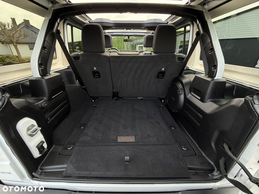 Jeep Wrangler Unlimited GME 2.0 Turbo Sahara - 7