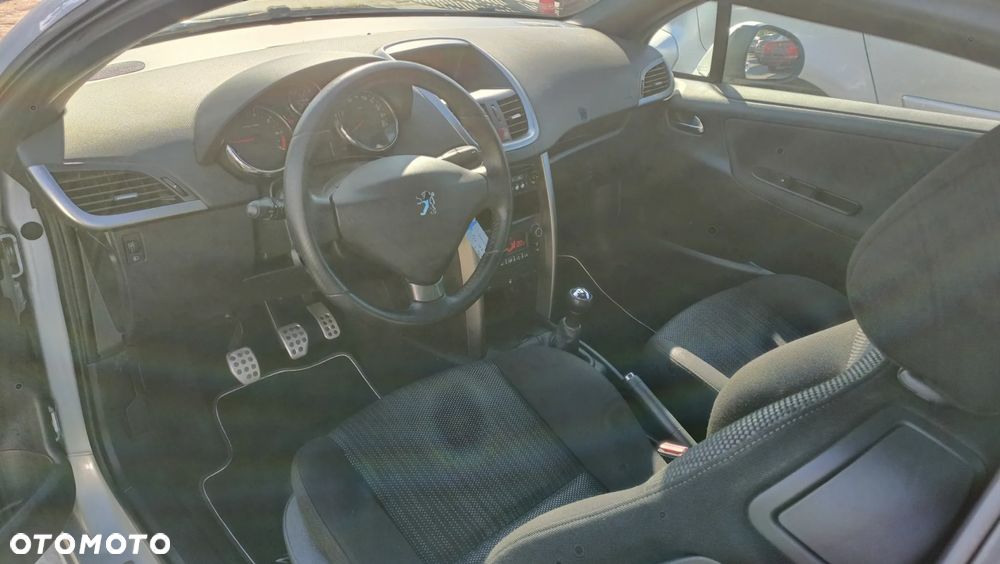 Peugeot 207 CC 120 VTi Platinum - 28