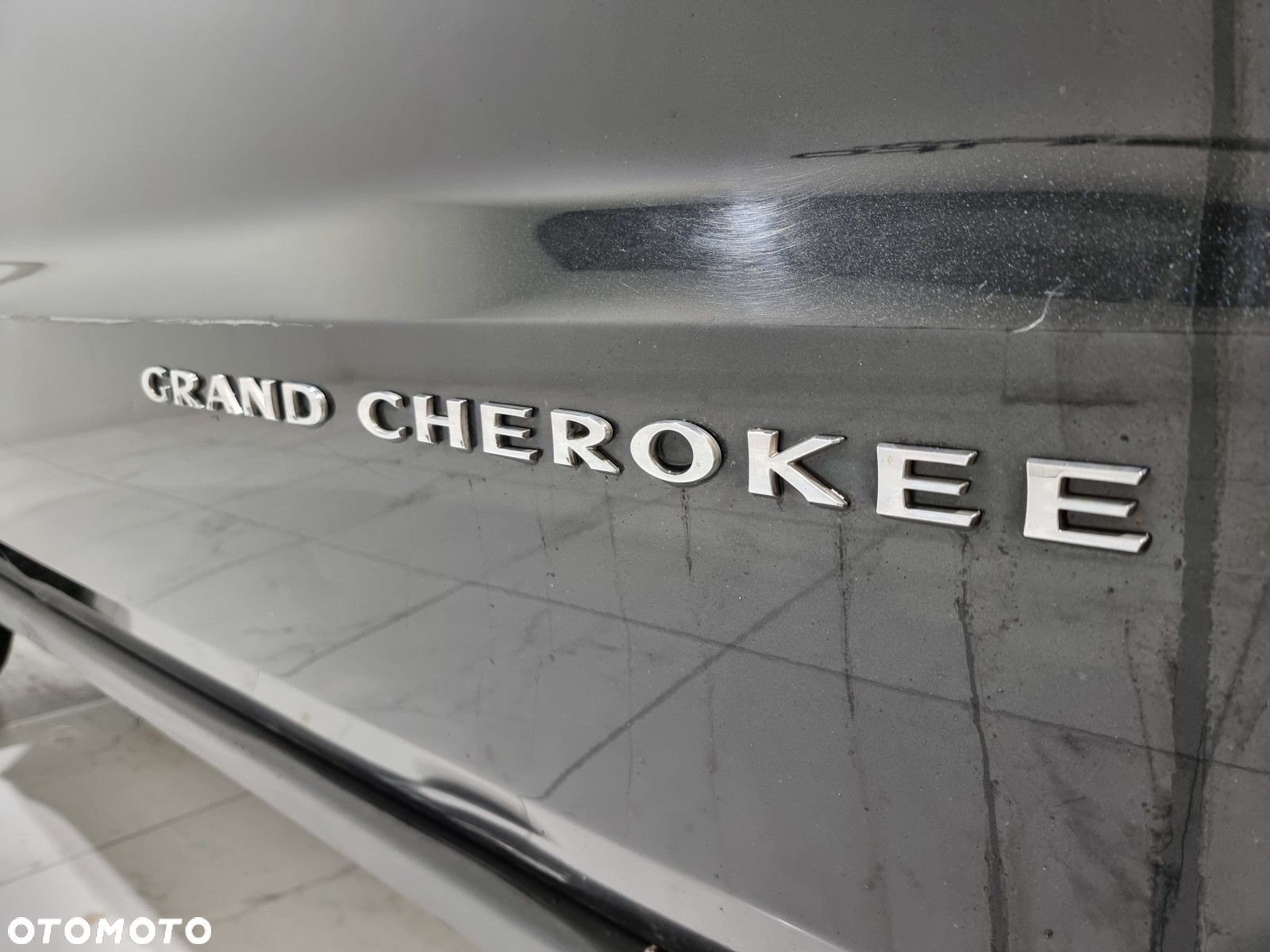Jeep Grand Cherokee - 11