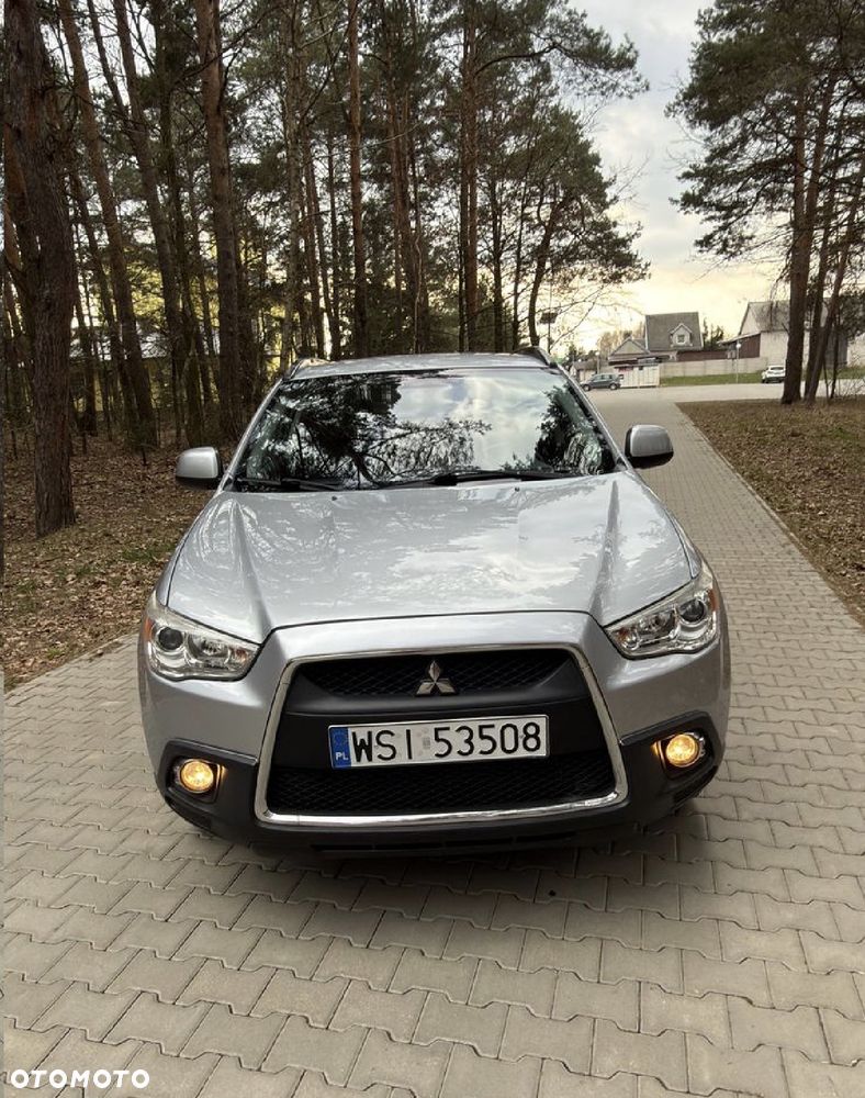 Mitsubishi ASX - 8