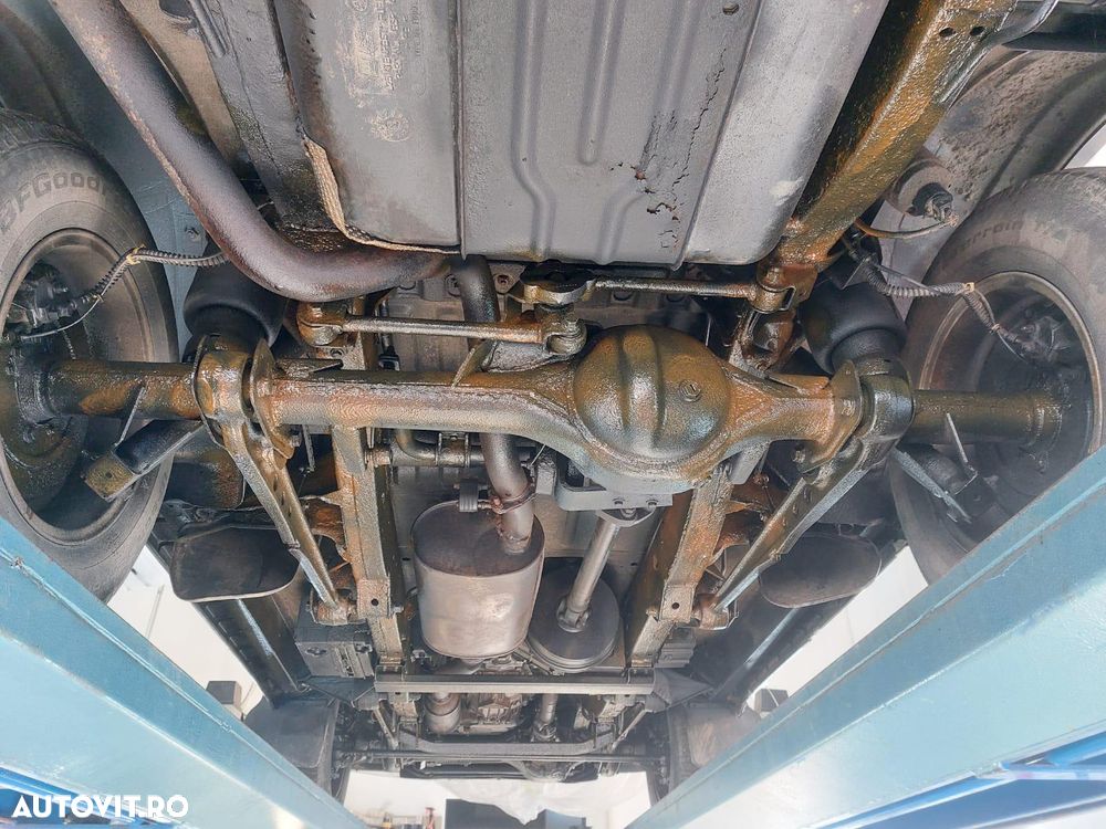 Land Rover Discovery TD5 HSE - 25