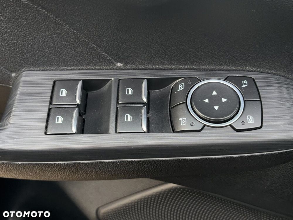 Ford Kuga 2.5P PHEV FWD Titanium - 28