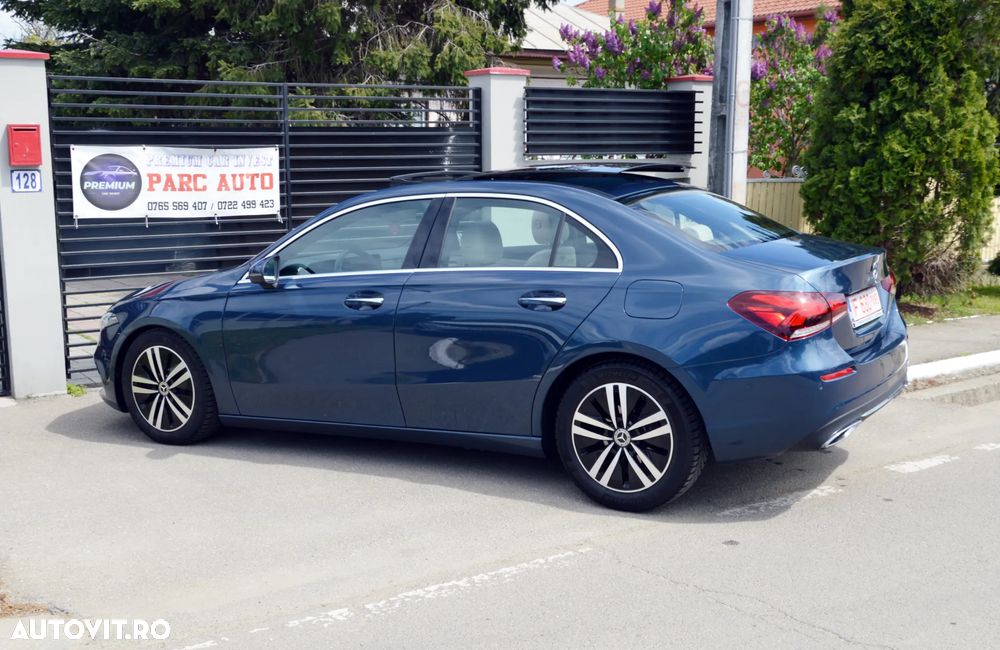 Mercedes-Benz A 180 Sedan 7G-DCT Lim. Special Edition - 4