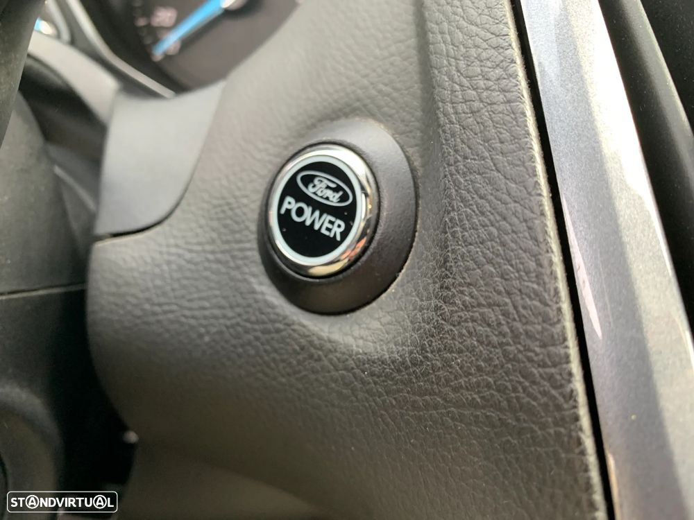 Ford Focus SW - 42