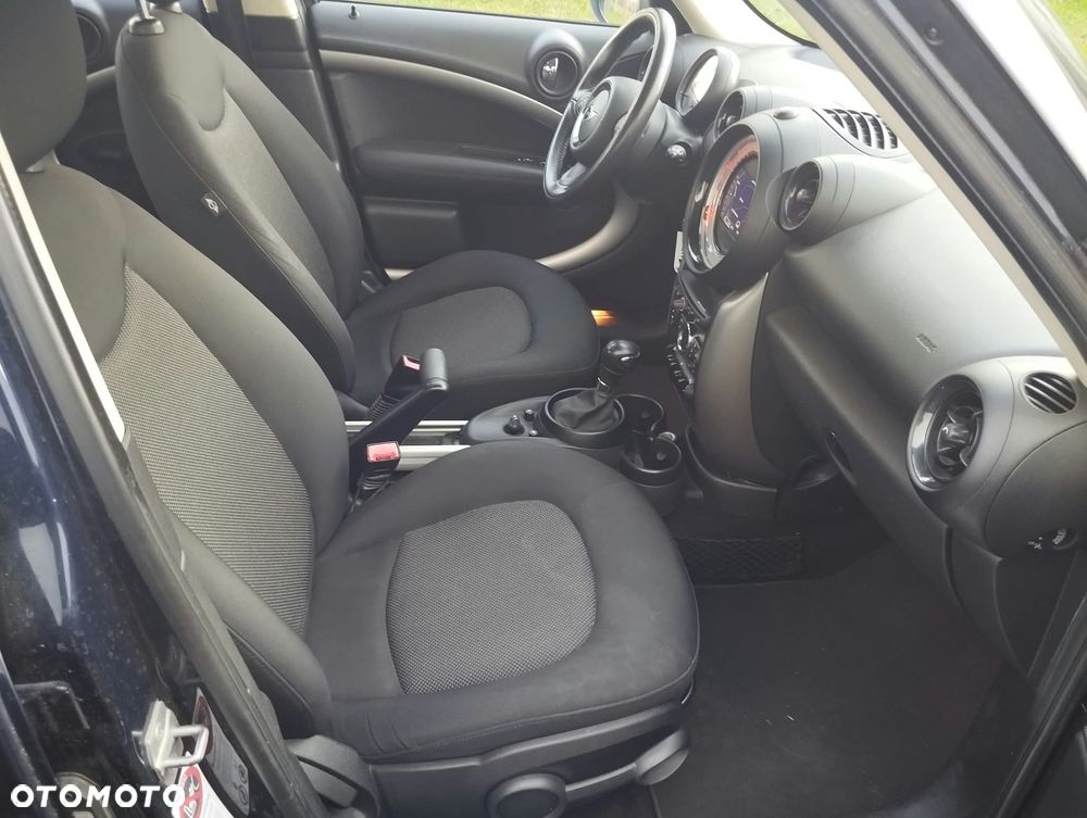 MINI Countryman Cooper D ALL4 - 12