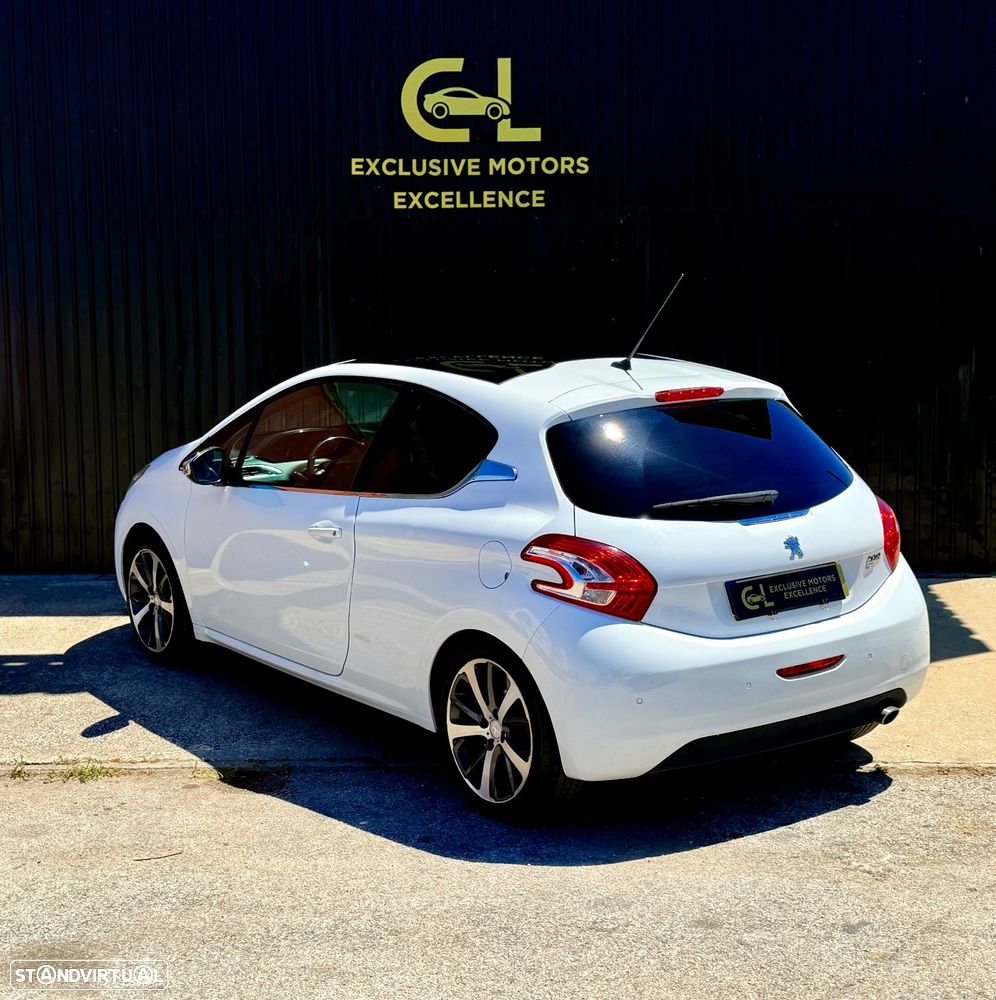 Peugeot 208 1.6 e-HDi Allure - 6