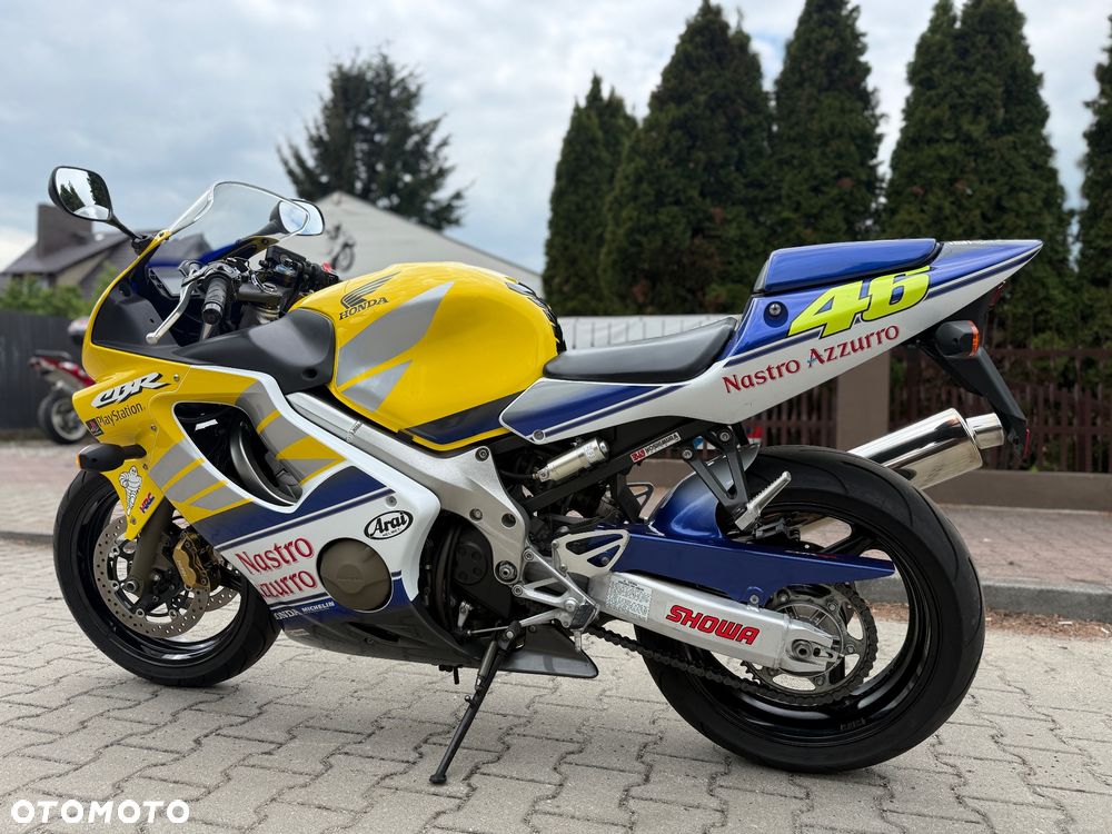 Honda CBR - 17