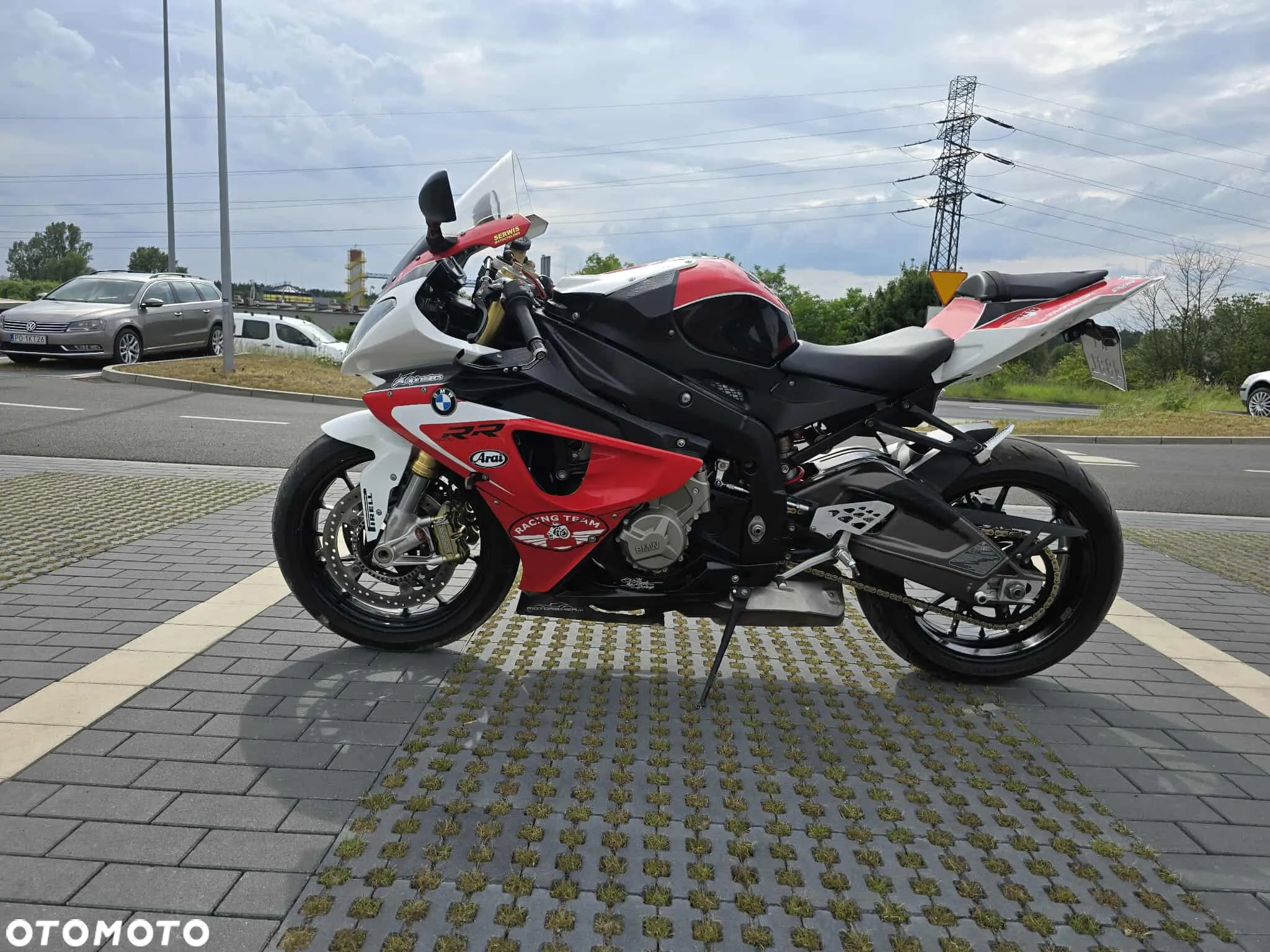 BMW S - 9