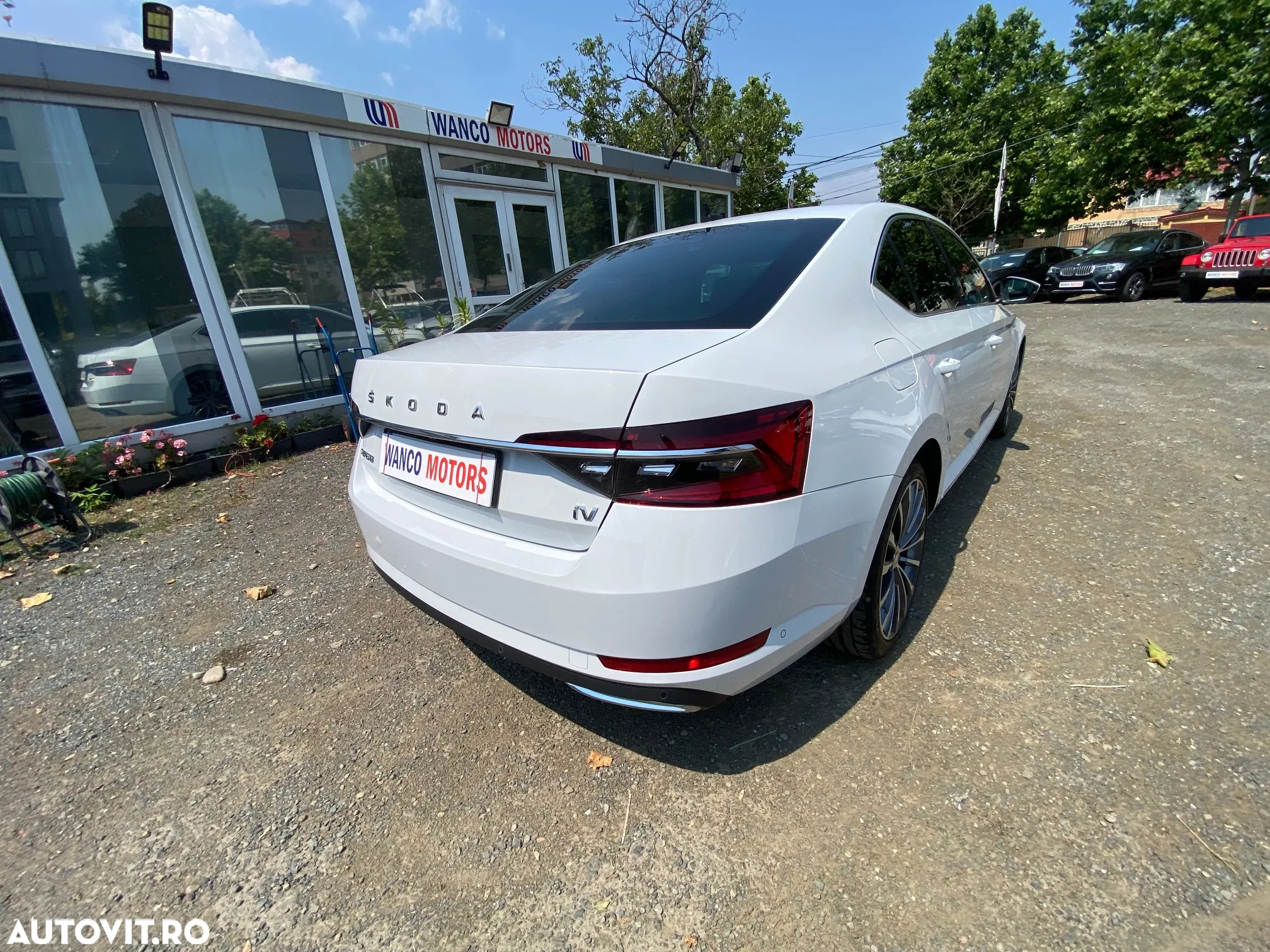 Skoda Superb Combi 1.4 TSI iV DSG L&K - 4