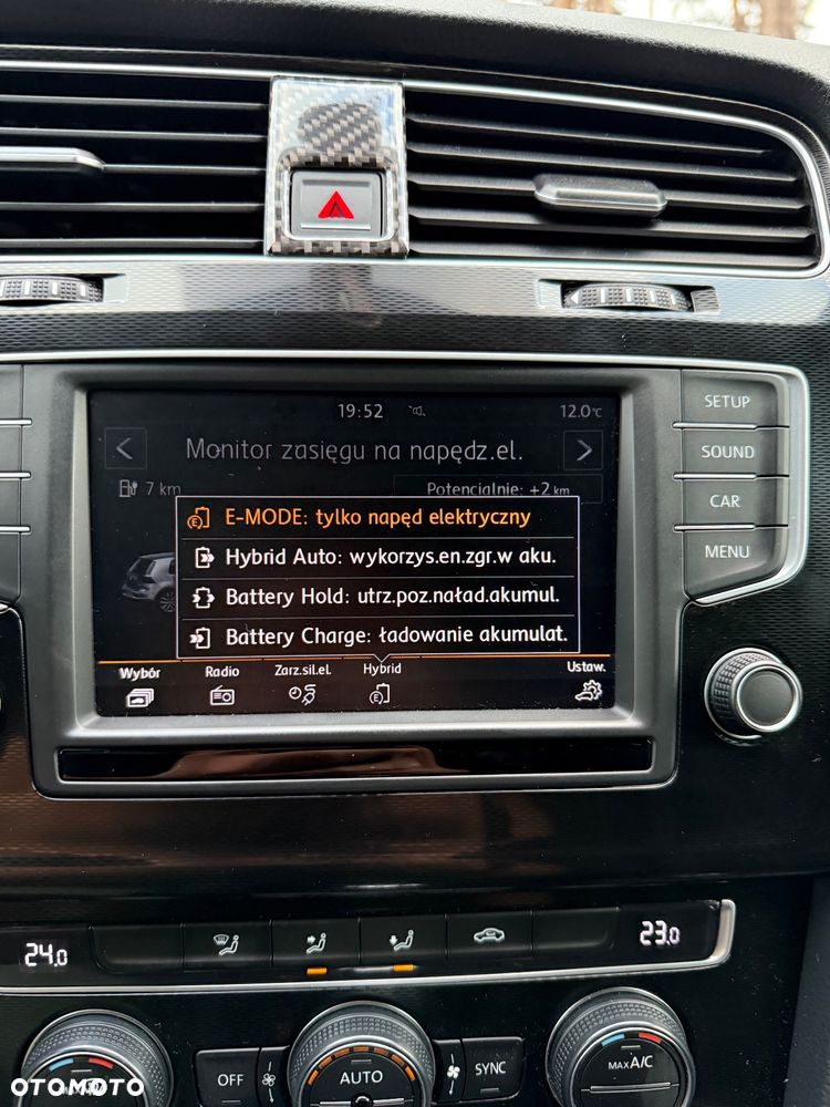 Volkswagen Golf - 19