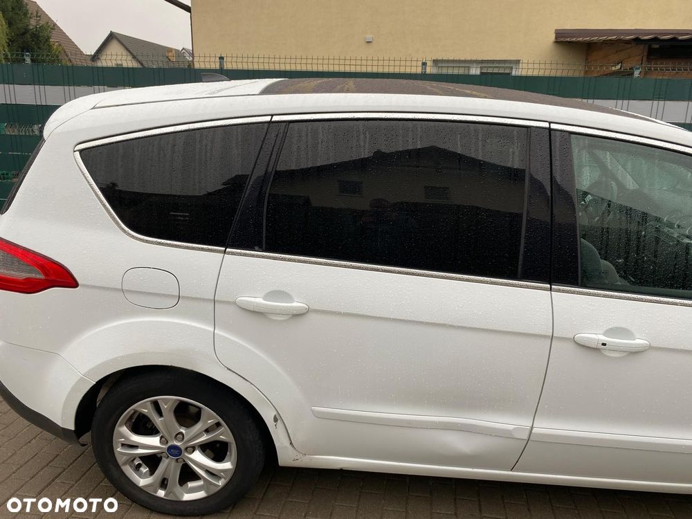Ford S-Max 2012 photo 5