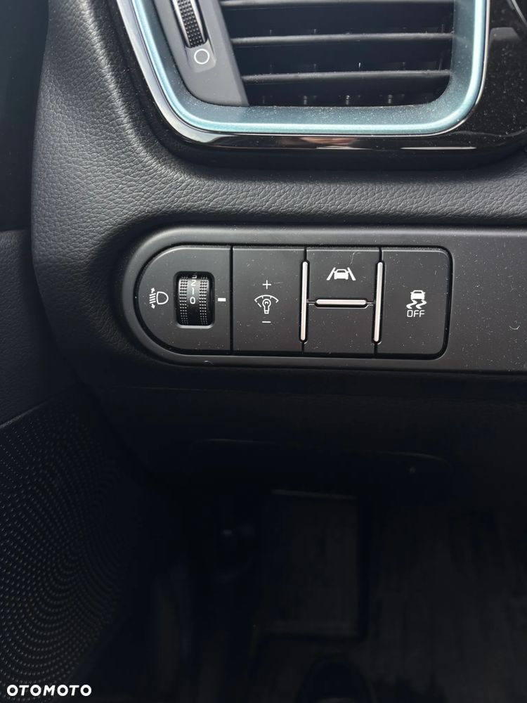 Kia XCeed 1.6 T-GDI Tribute DCT - 20