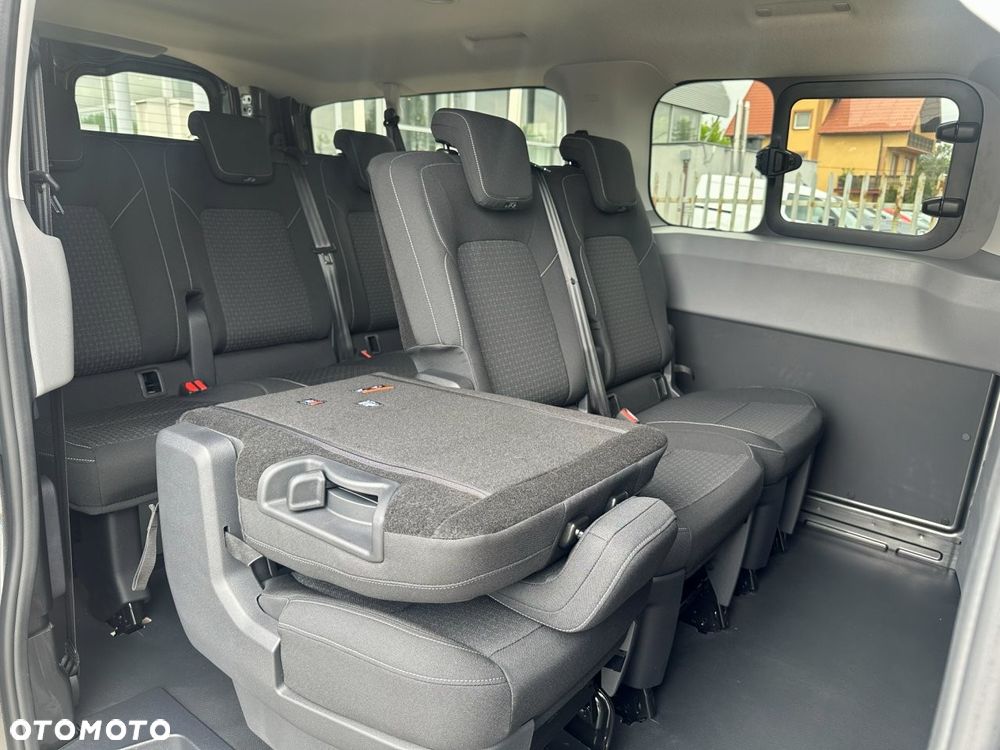 Ford Transit Custom Kombi - 17