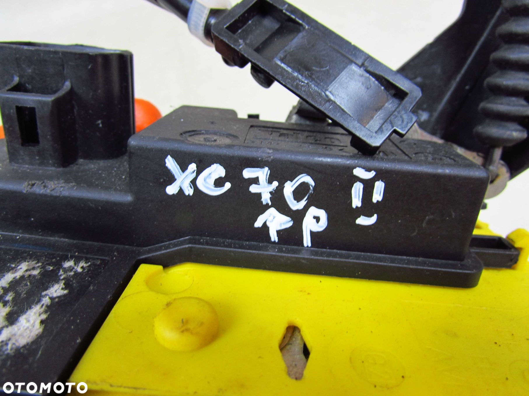 VOLVO S60 V70 XC70 LIFT 04- ZAMEK DRZWI PRAWY PRZOD 30699749 8 PIN 31253059 - 13