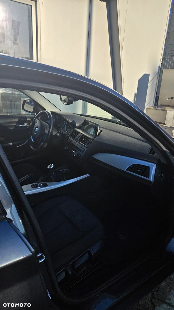 BMW Seria 1 118d DPF - 2