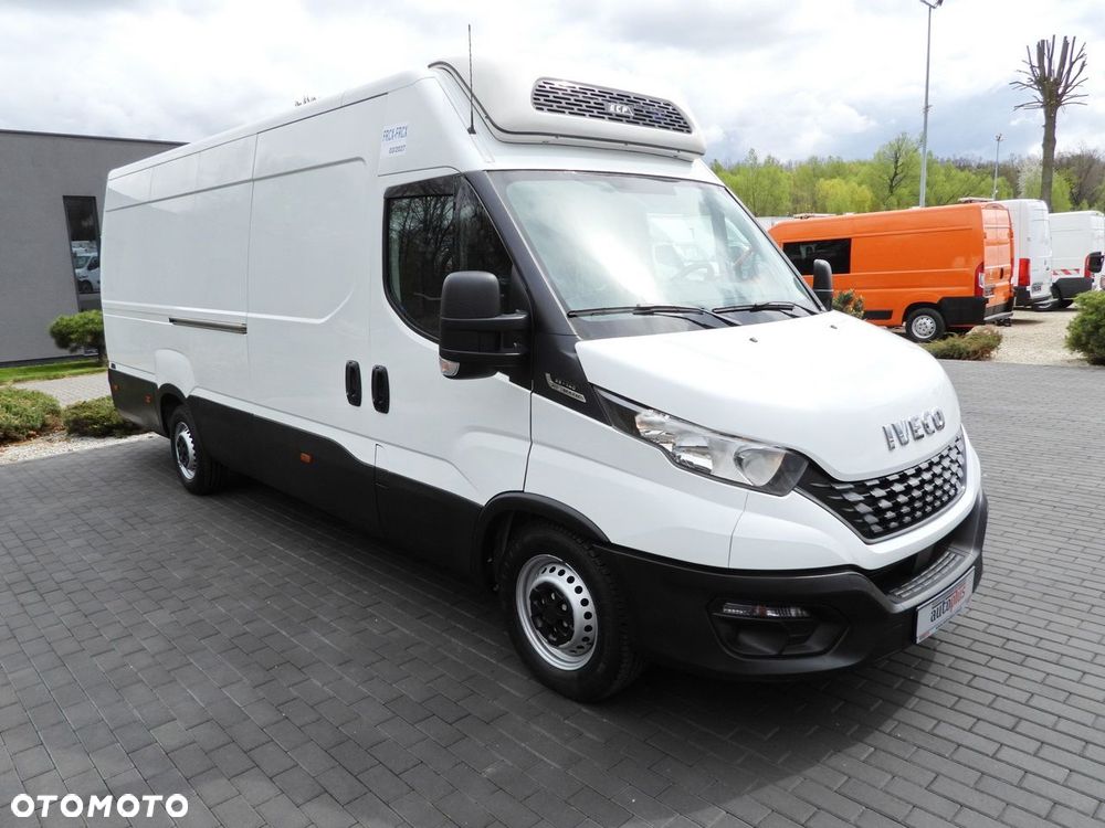 Iveco DAILY 35S14 FURGON CHŁODNIA  0*C ZASILANIE 230V TEMPOMAT AUTOMAT HI-MATIC KLIMATYZACJA  140KM - 5