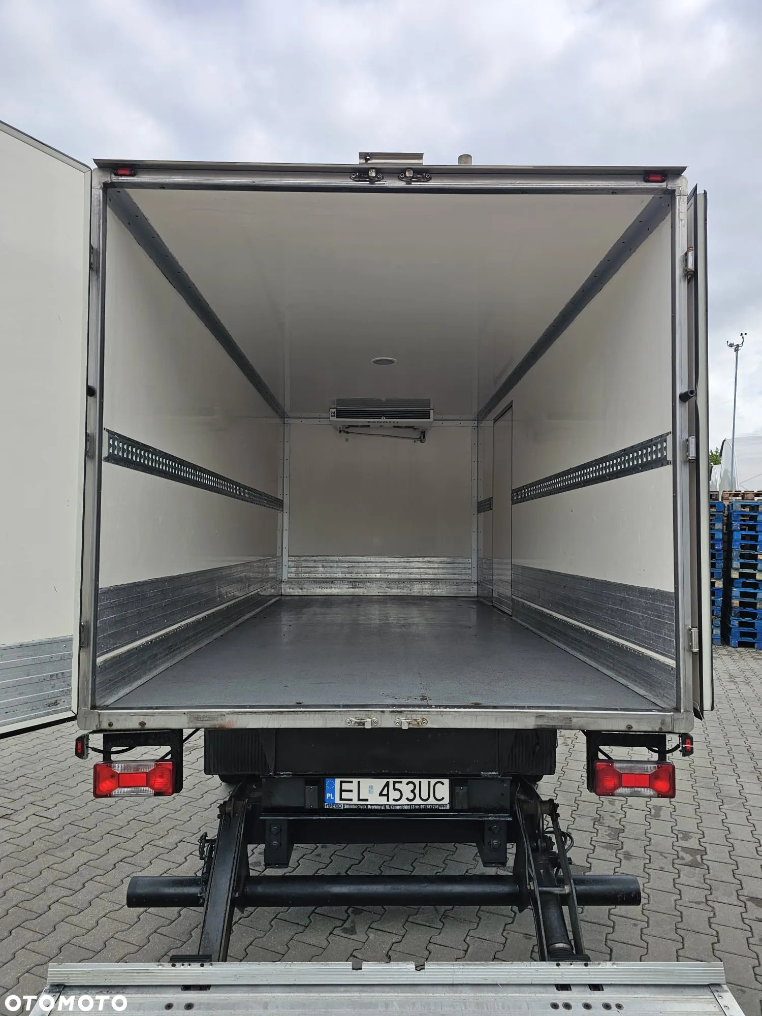 Iveco 70C17 - 8