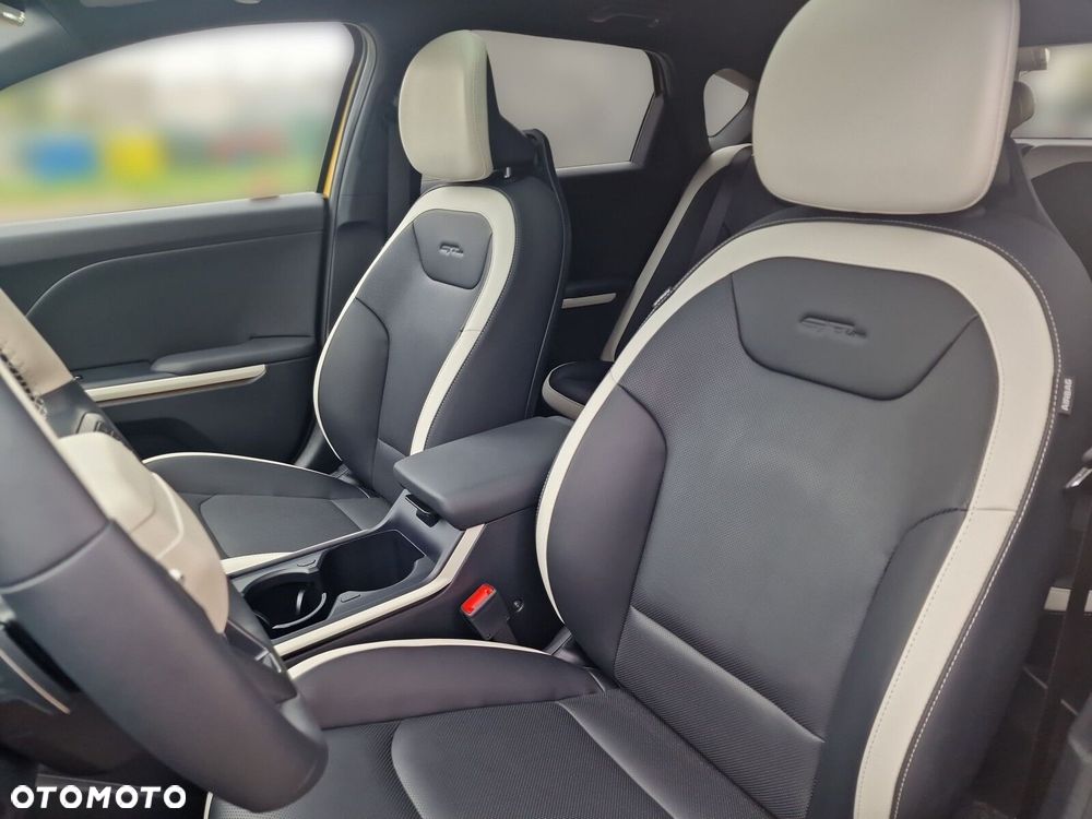 Kia K4 - 12