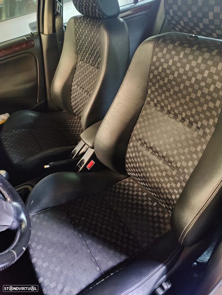 MG ZS 105 - 3