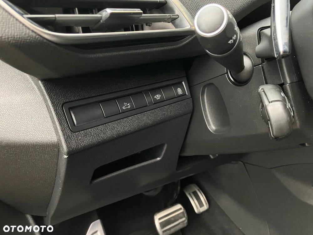 Peugeot 5008 2.0 BlueHDi GT S&S EAT8 - 34