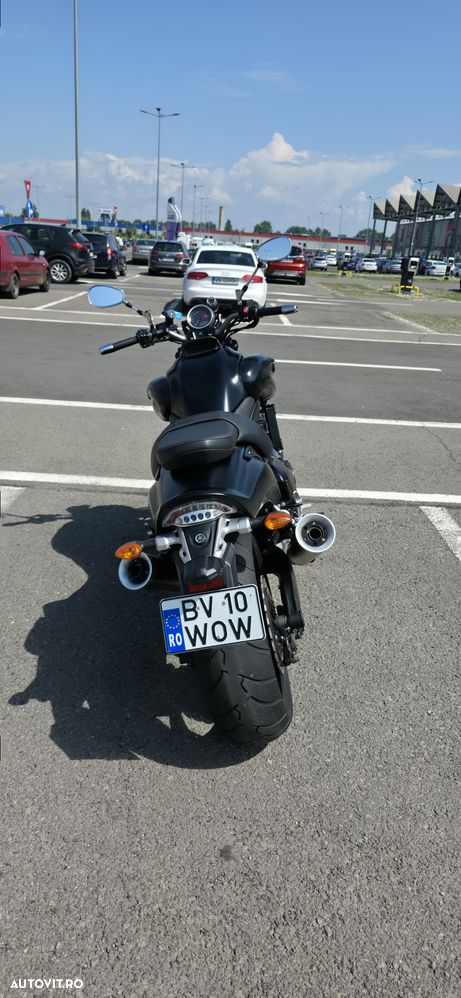 Yamaha VMX V-Max 1.7 - 12