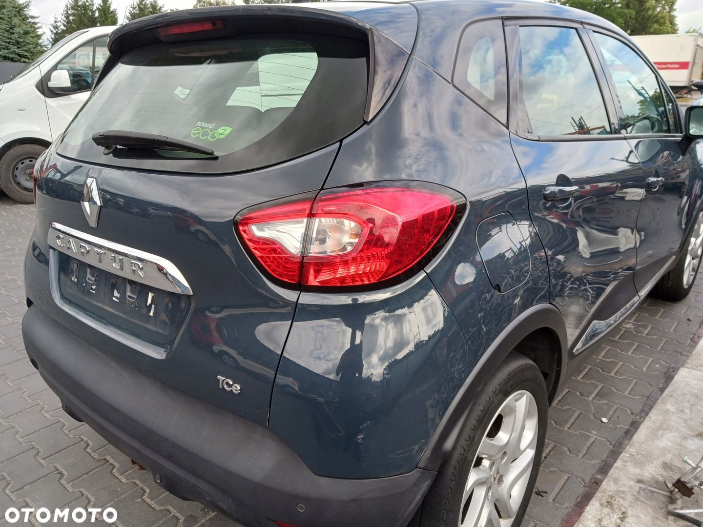 ĆWIARTKA BŁOTNIK PRAWY TYŁ RENAULT CAPTUR 2014 ROK OVRPE - 1