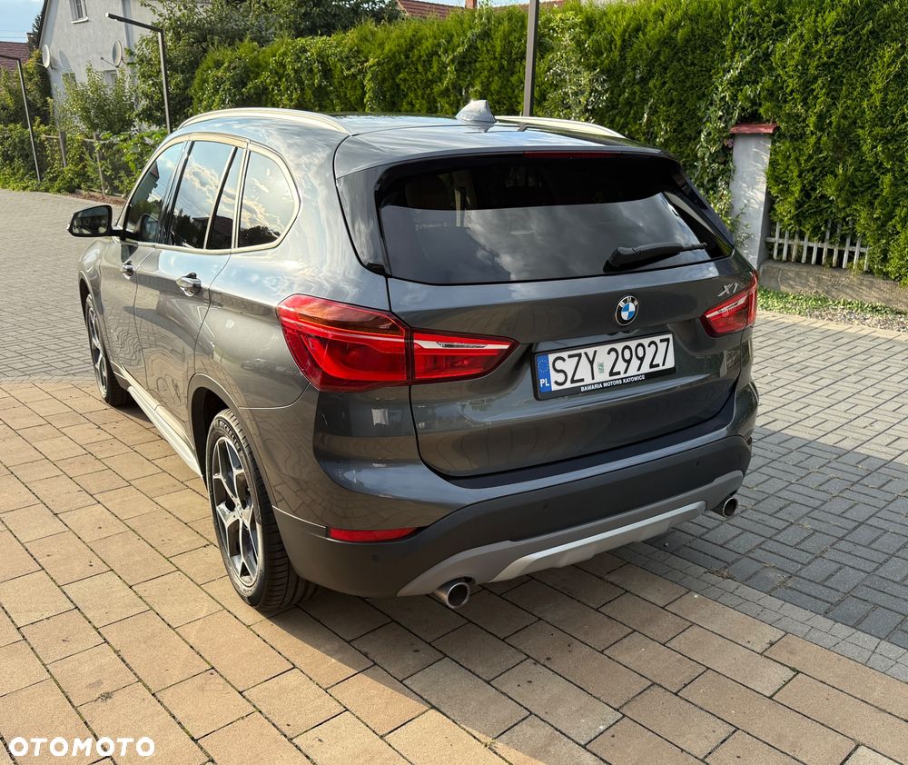BMW X1 xDrive20d xLine - 4