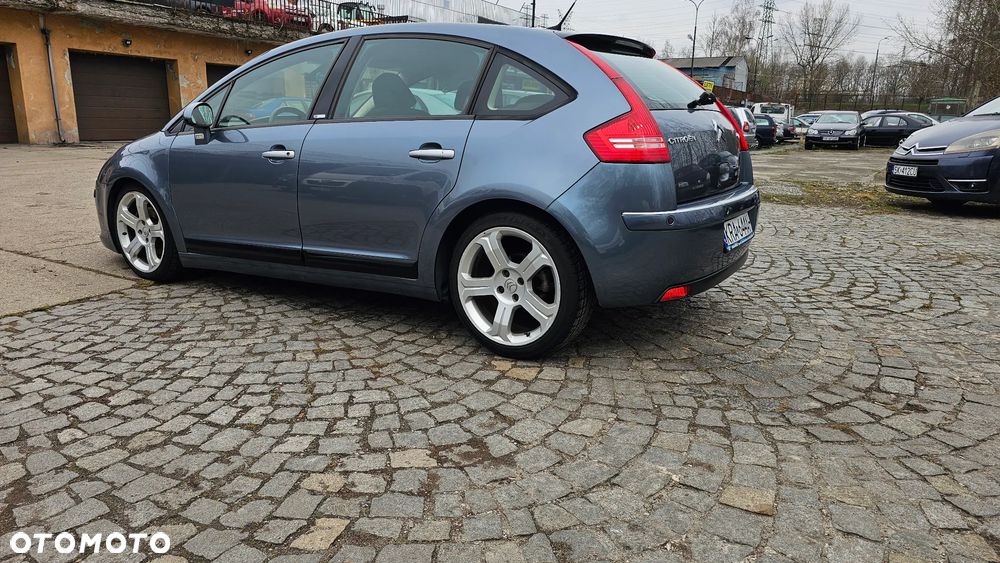 Citroën C4 2.0 HDi Exclusive - 5