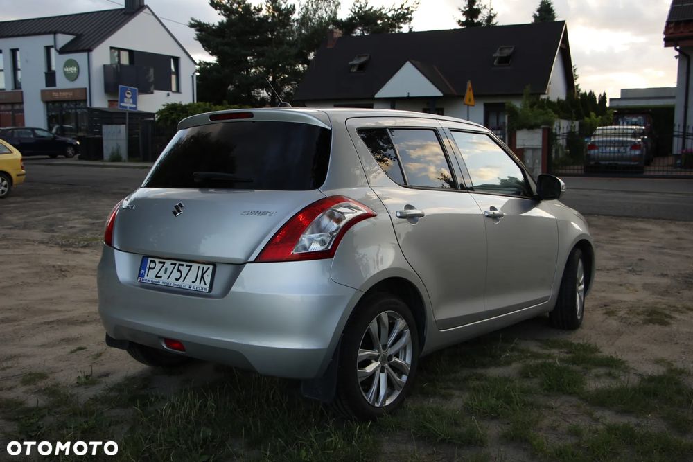 Suzuki Swift - 4