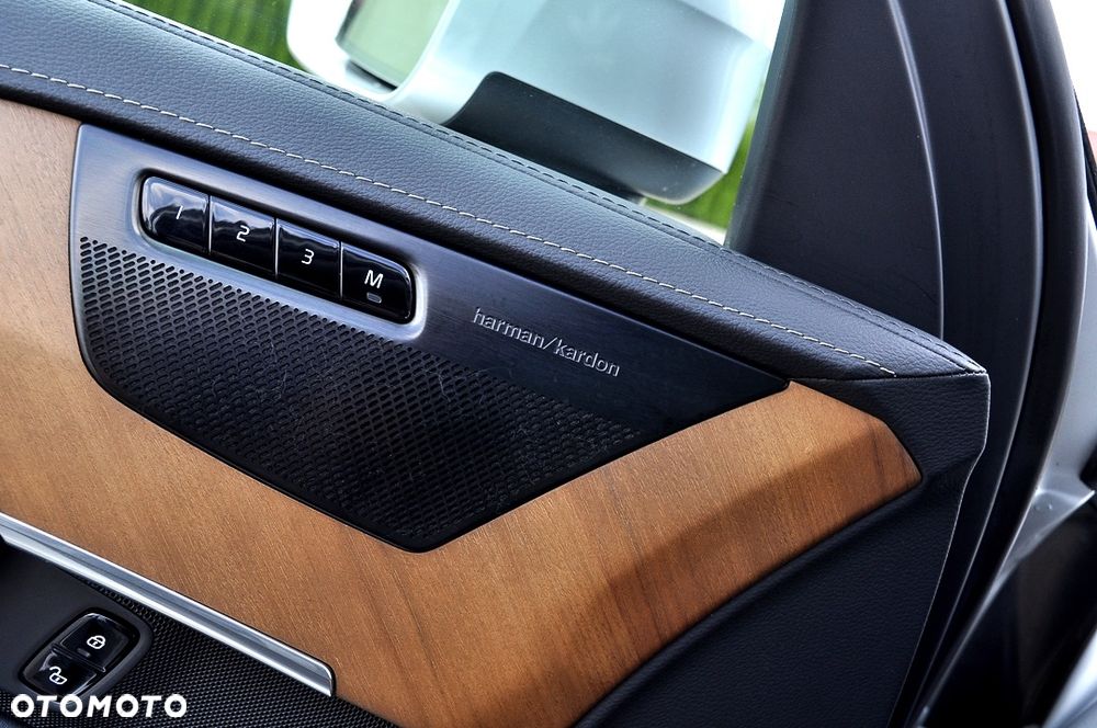 Volvo XC 90 D5 AWD Inscription 7os - 32