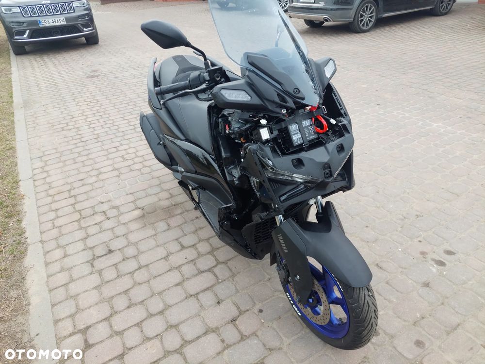 Yamaha X-max - 9