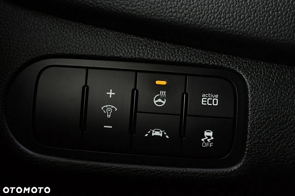 Kia Carens 1.7 CRDi XL - 36