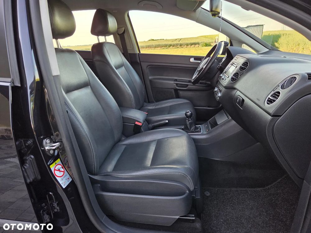 Volkswagen Golf Plus - 21
