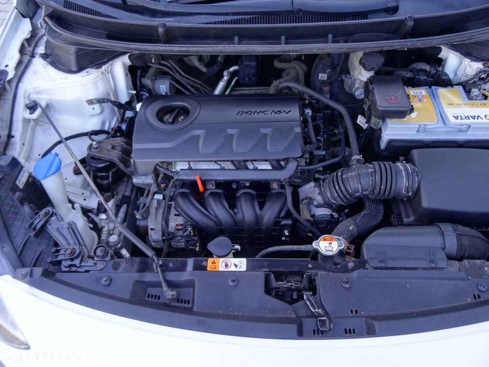 Hyundai i30 - 19