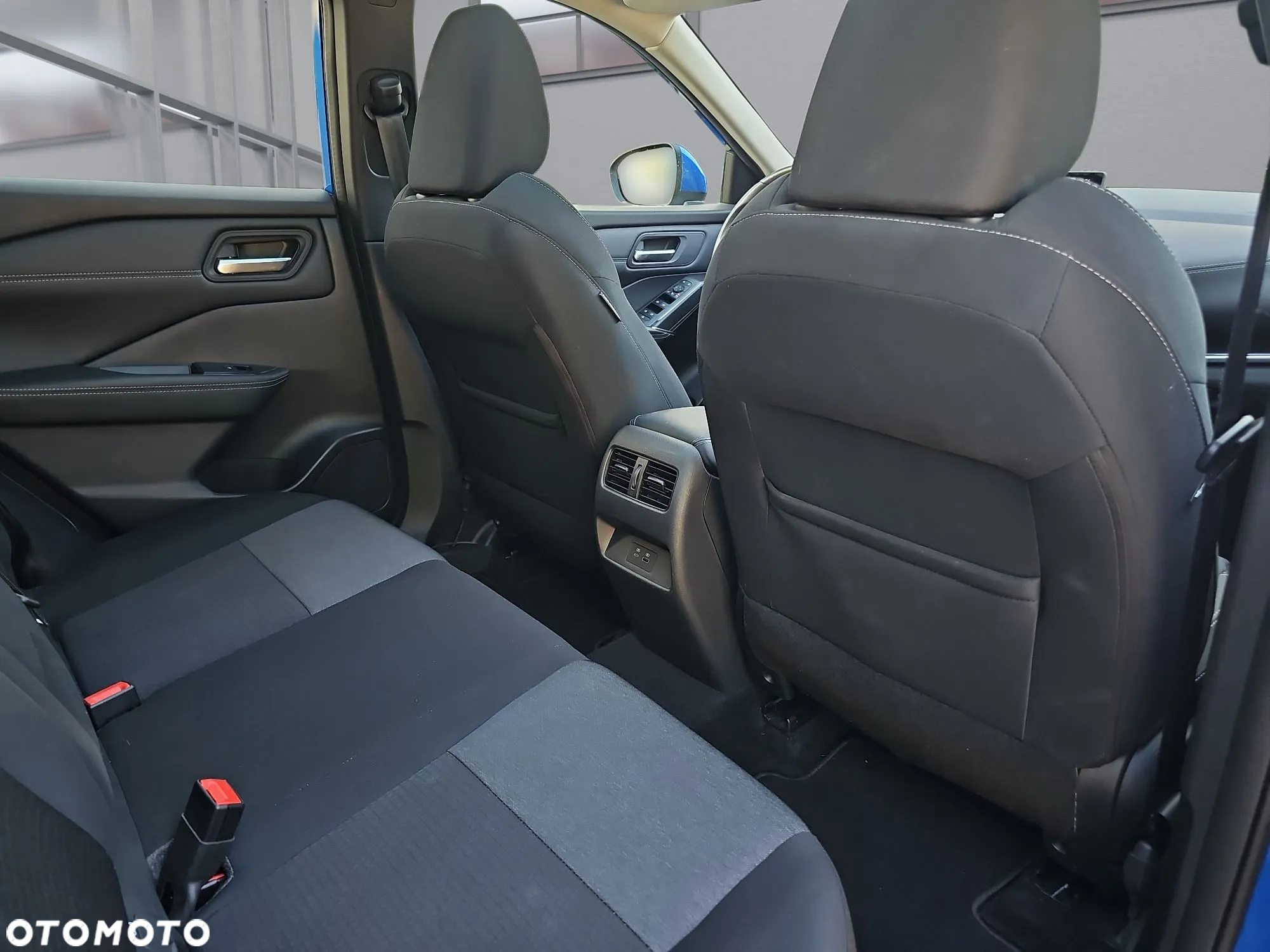 Nissan Qashqai - 25