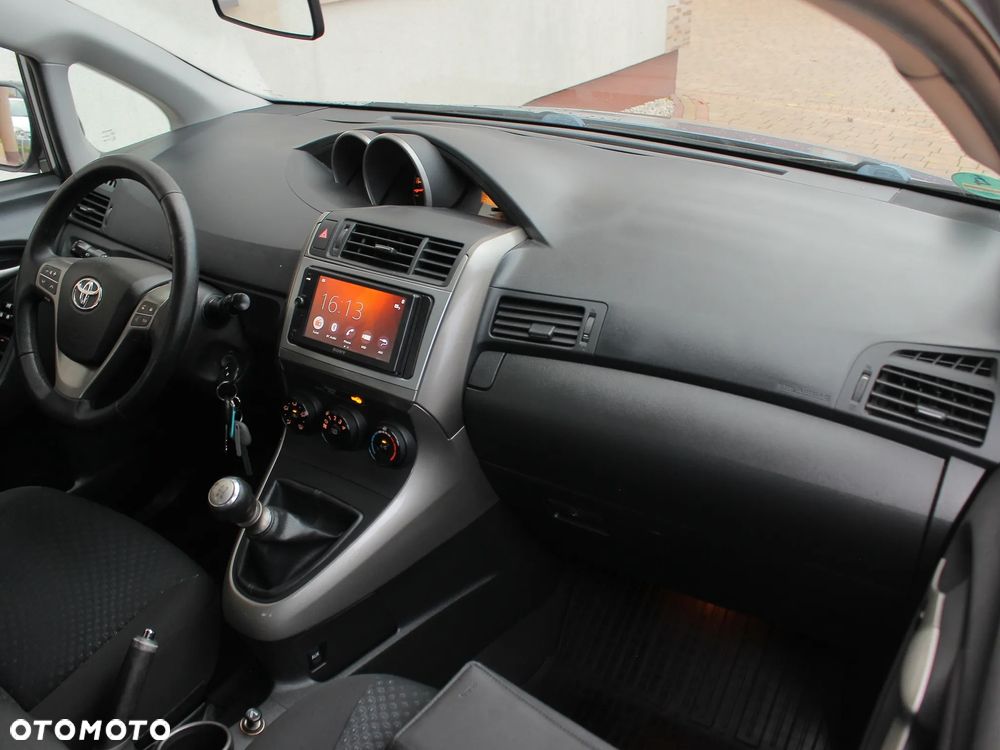 Toyota Verso 1.6 7-Sitzer Life - 19