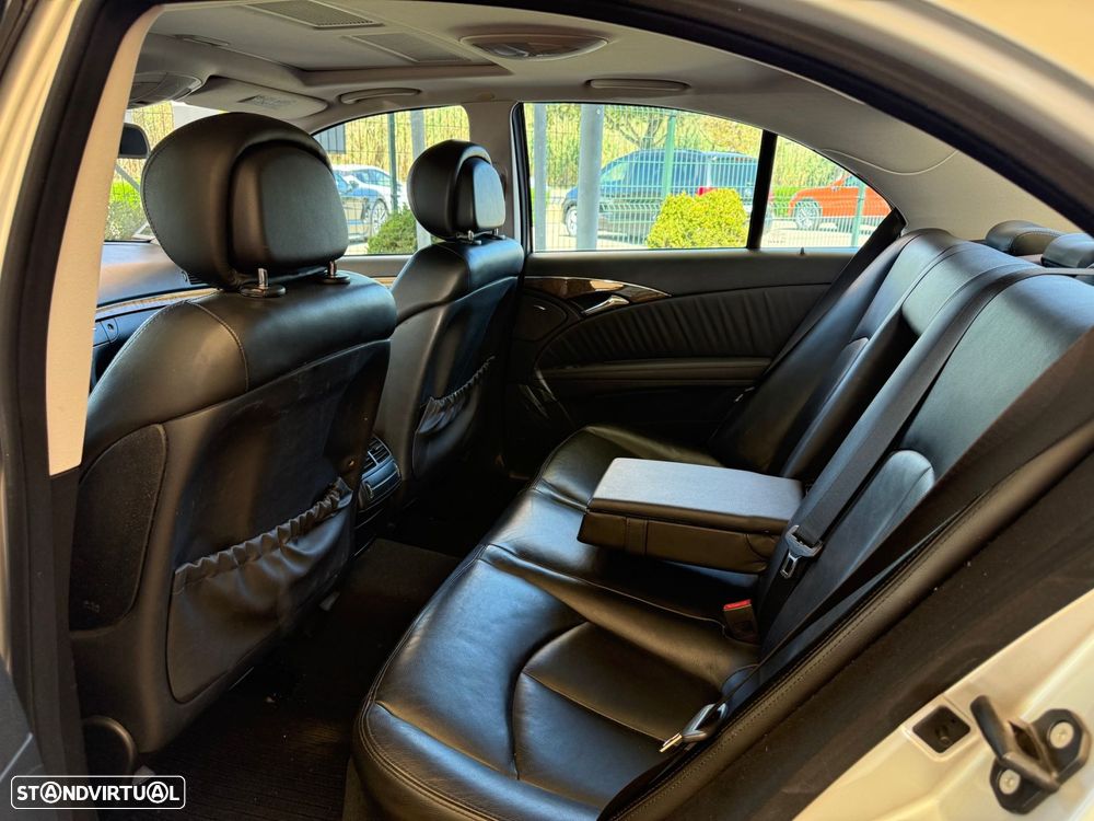 Mercedes-Benz E 220 CDi Executive II Aut. - 18