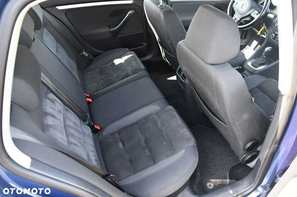 Volkswagen Golf - 19