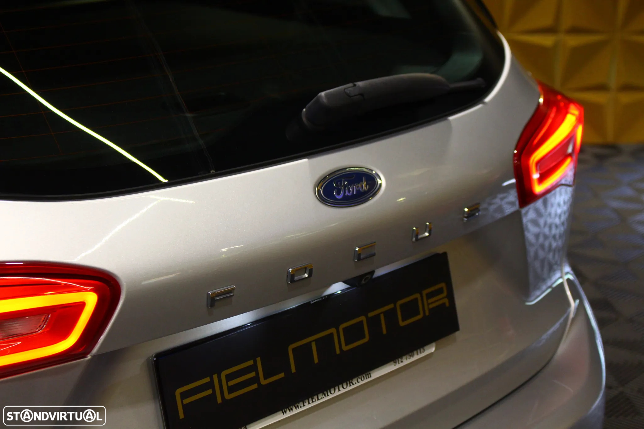 Ford Focus SW 1.5 TDCi EcoBlue Titanium - 13