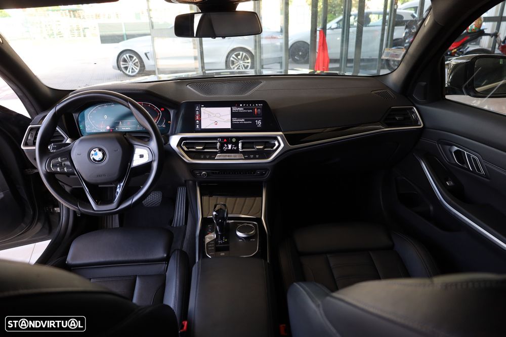 BMW 320 d Ultimate Auto - 27