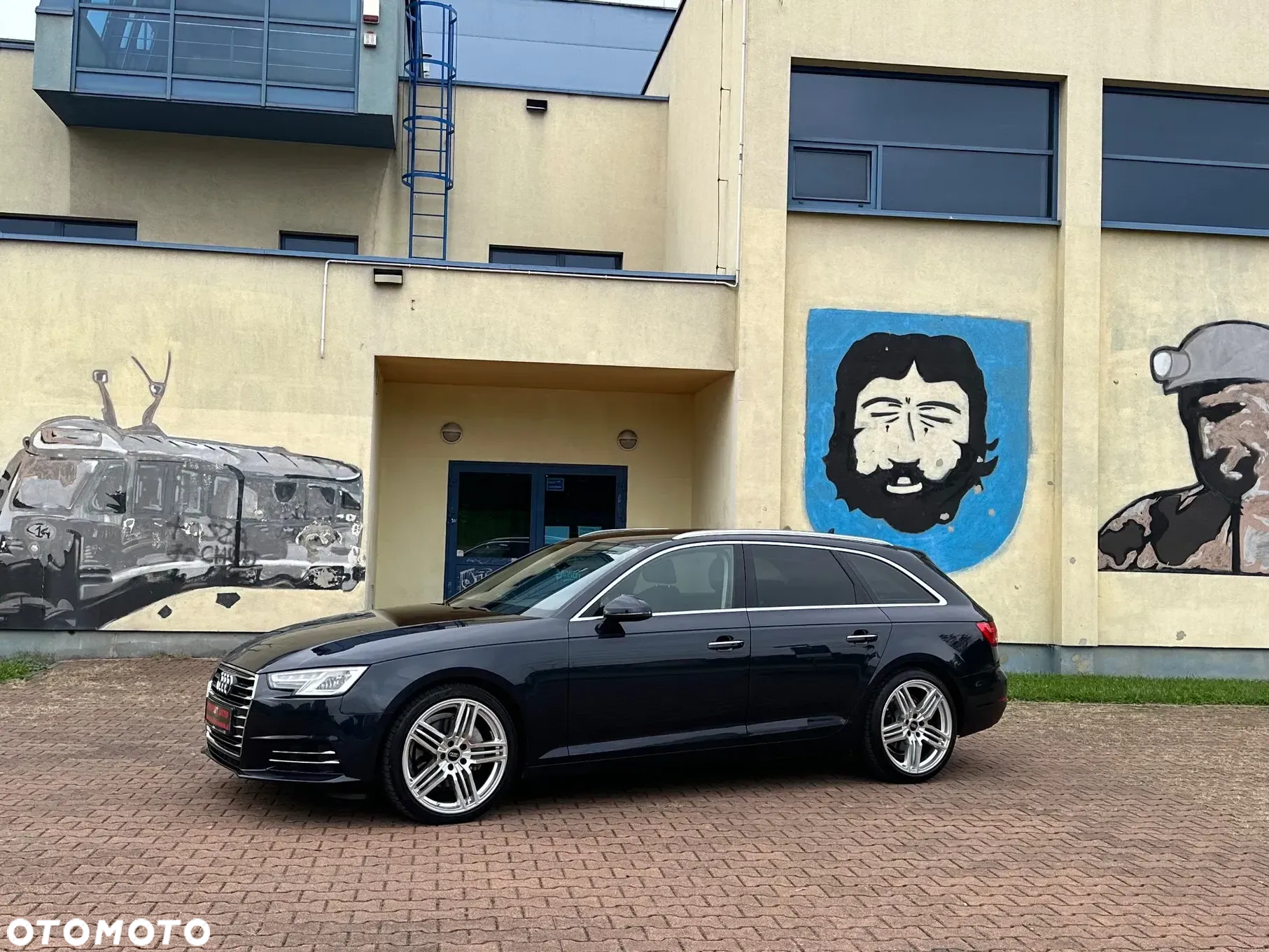 Audi A4 - 4