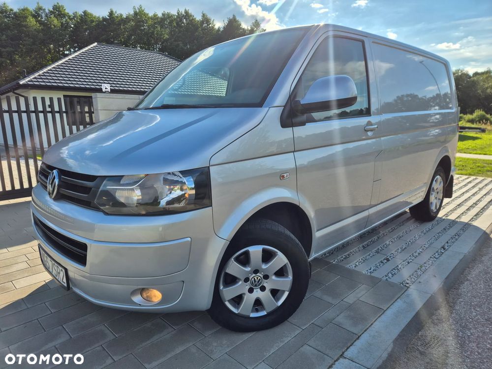 Volkswagen Transporter - 2