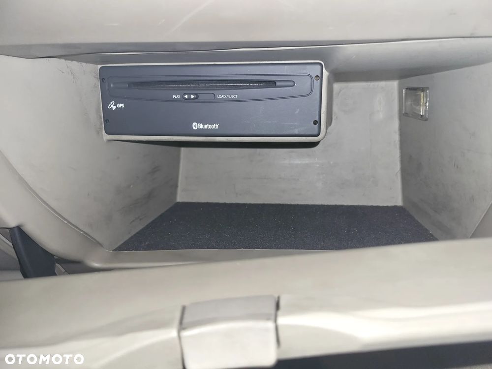 Renault Espace 2.0T Privilege - 28